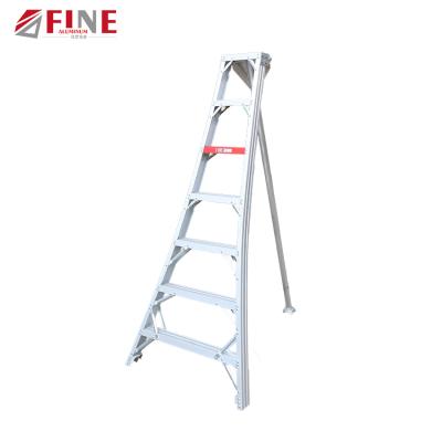 China Folding Ladders Safe Stable Service Reinforcement Aluminum Fruit Picking Ladder for sale