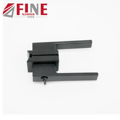 China Modern Heavy Duty Modern Privacy Lever Square Door Handle for sale