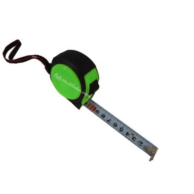 China Retractable Smooth Compact Rubber Jacket 7.5m Rubber Steel Tape Measure for sale