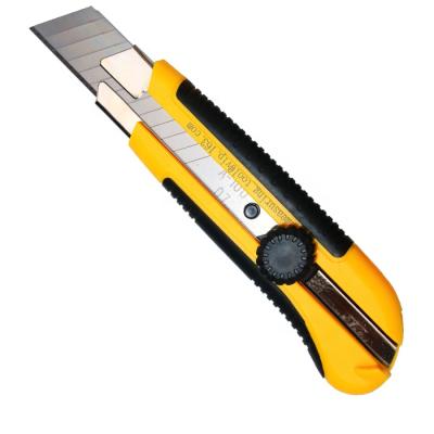 China ABS+TPR+stainlness plastic multi functional steel 25mm tool stationery utility knife with snap off blade for sale