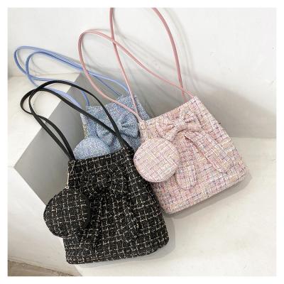 China Sweet Fashionable Shoulder Bag For Women Classic Knot Handbag Young Bucket Cute Cross - Body Wool Cloth Bucket Wholesale Shoulder Bag for sale