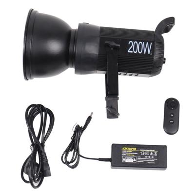 China Durable 200W High Quality PORTABLE Using Various Popular Lighting Portable Led Lamp Head Camera Video Light for sale