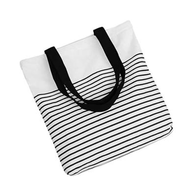 China Practical Reusable Vertical Oversized Premium Tote Bags Large Cotton Canvas Bag With Fringes for sale