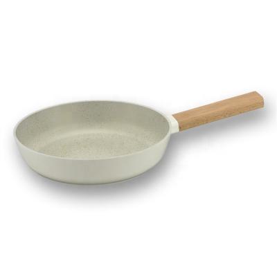 China CLASSIC kitchen cooking fry pan with handle for sale