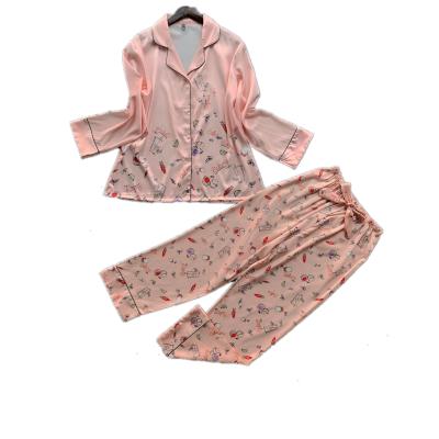 China Newest Women's Beautiful Print Long Home Suit Autumn Thin Sleepwear Nightgown Service QUICK DRY Faux Silk Pajamas for sale