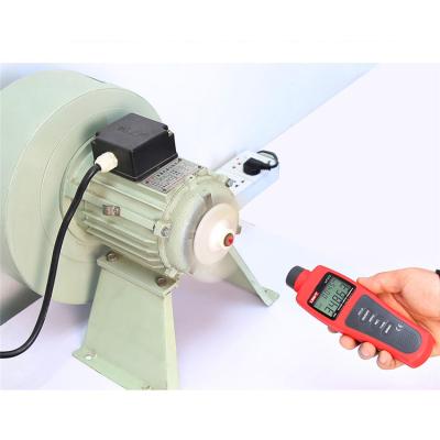 China 12:1 Speed ​​Pet 1100r Mini Digital Laser Tachometer Rpm Motor Pulse Tachometer for sale