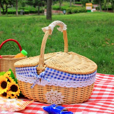 China Custom Large Outdoor Bulk Fruit Gift Garden Bamboo Wicker Basket Wine Wicker Basket with Nuetral Stripe for Flowers Bamboo Basket for sale