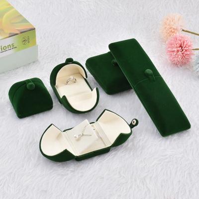 China Wholesale Velvet Pilou Double Door Jewelry Box Ring Jewelery Box Ring Jewelry Box Proposal Pendant Gift Box for sale