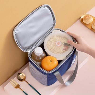 China Hot Selling Waterproof Insulated Soft Bag Waterproof Tote Cooler Lunch Bag Outdoor Lunch Cooler Bag for sale