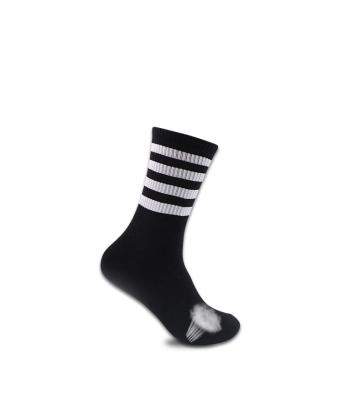 中国 Wholesale High Quality Super Soft Mid Calf Socks Anti Bacteria Antibacterial High Stockings With Good Price Men Winter Sport Football 販売のため