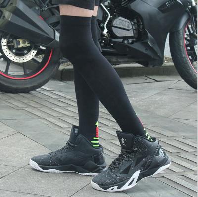 China Antibacterial Marathon Cycling Outdoor Sports Socks Running Pressure Stockings Thigh Sweat Absorbent High Socks Deep zu verkaufen