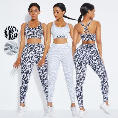 China Dropshipping Breathable Custom Size Workout Apparel Women Tight Yoga Logo Zebra Stripes Print High Set High Quality Fitness Activewear zu verkaufen