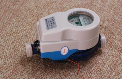 China Valve Controlled Wired and Wireless Water Meter with Plastic / Brass Body for sale