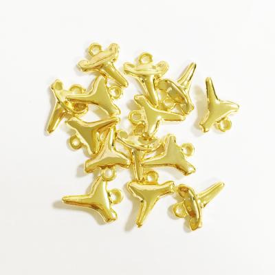 China Lead Free Zinc Alloy Zinc Alloy Shark Tooth Charm Dinosaur Tooth Charm Pendant for sale