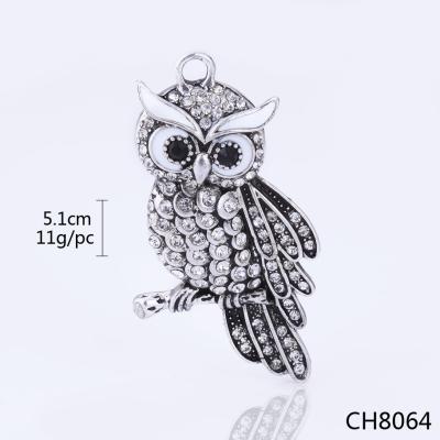 China Lead & Nickel Free Custom Alloy Owl Small Charm Pendant With Crystal for sale