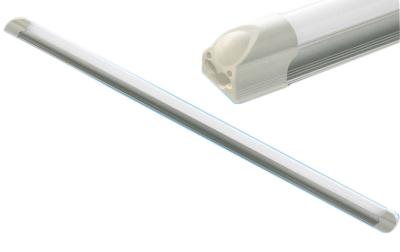 Chine Le blanc naturel 4ft T5 a mené le tube fluorescent 18W pour le magasin, le tube T5 mené par 2700K de SMD 2835 à vendre