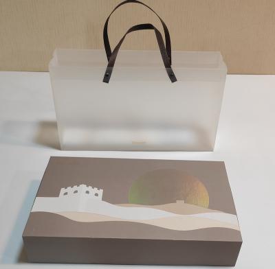 China Recyclable Custom Printed Luxury Gift Packaging Box With PVC Bag for sale