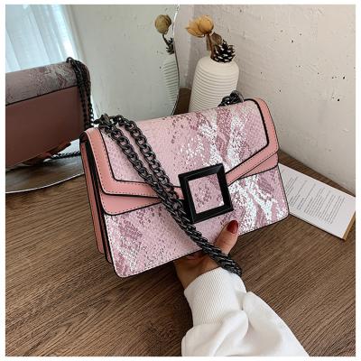 China Fashion Double Compartment Handbags 2022 New Fashion Chain Cross - Body One-shoulder Flap Snakeskin Pattern Leather Square Bag for sale