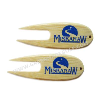 China Custom Wooden BAMBOO Golf Tool Kit Golf Digging Wooden Personalized Tool, Bamboo Tool Golf Throwing Fork for sale