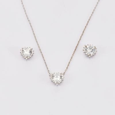 China CLASSIC European and American Wedding Cubic Heart Shaped Zircon Necklace Stud Earrings Jewelry Set for sale