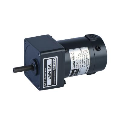 China Fósforo do motor 12v 24v 1800rpm 3200rpm da engrenagem da escova de GDM-06SC 10w com a caixa de engrenagens 2gn3-300k à venda