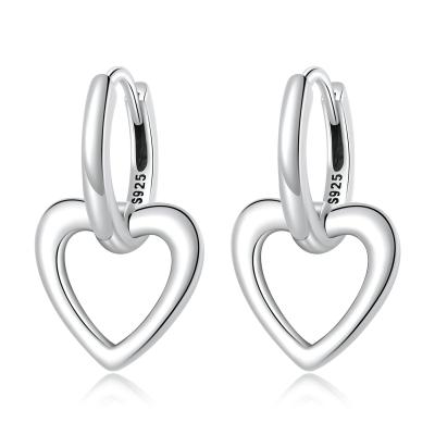 China Authentic Popularity 925 Sterling Silver Simple Love Ear Earrings For Girl Fine Sterling Silver Heart Earrings Women Jewelry Gift SCE1394 for sale