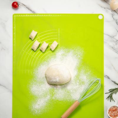 China 2021 New Design Sustainable Stocked Square Silicone Pastry Mat Sustainable With Measurements for sale