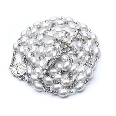 China Solid White Cross Religious Necklace Gifts Holy Family Wedding Prayer Beads Religiou Bead Rosary Necklace for sale