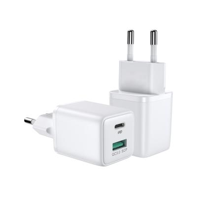 China 2021 Metal Car Dual Port Charger 2021 New Simple Smart Dual Port UK EU USA QC3.0 Wall Charger PD Dual USB USB Charging Charger For All Mobile Phones for sale