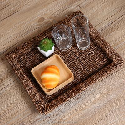 China Sustainable Hand - Straw Kitchen Fruit Produce Bread Woven Basket Serving Tray for sale