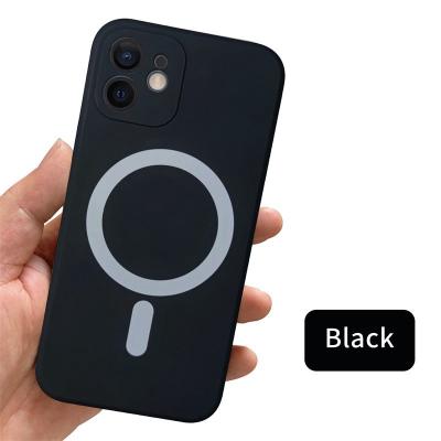 China Anti-fall Magnetic Phone Case Wireless Silicone Charging Case For iPhone 12 13 Pro Max for sale