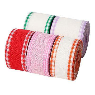 China Sustainable Valentine Buffalo Plaid Wired Edge Ribbons Natural Burlap Fabric Craft Ribbon Wrapping Rolls for sale