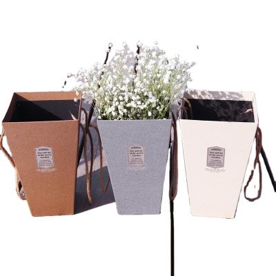 China Recycled Materials Flower Packaging Box Flower Bucket Box Custom Flower Box for sale