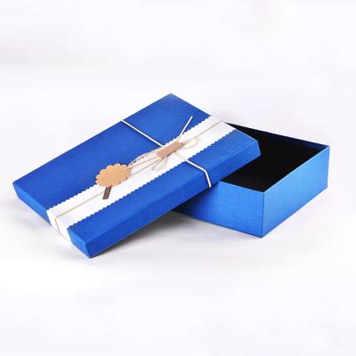 China Handmade Custom Blank Paper Gift Packaging Gift Box Rigid Paper Box for sale