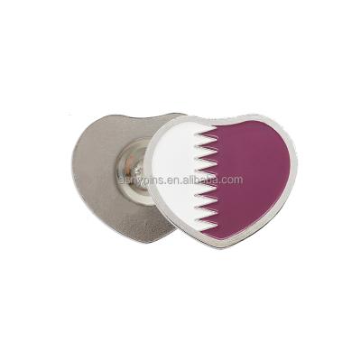 China Custom Qatar Flag Shape Qatar Heart Magnetic Metal Lapel Pins National Day Badge Gifts for sale