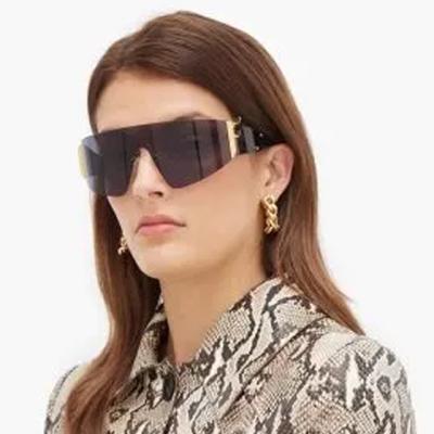 China Hot Selling Metal Shades Men's River Sunglasses Fashion Sunglasses New 2021 Women's Fashion Oversized Square Custom Face Mask For Women for sale