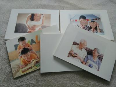 China De modieuze Aangepaste van het de Fotoboek van Prentbriefkaarensoftcover Mooie Drukken voor Familie Te koop