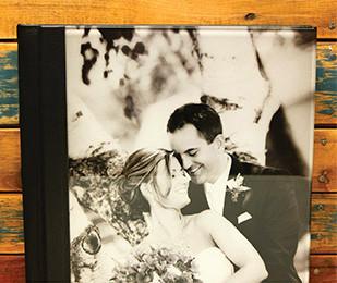 China Large Capacity 12x12 Acrylic Cover Photo Album For Engagement / Friendship for sale