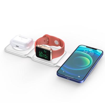 China 2022 Smart Watch OEM Wholesale Magnetic Fast Wireless Charger Office 3 in1 Qi Magnetic Home Phone Charging Charger for sale