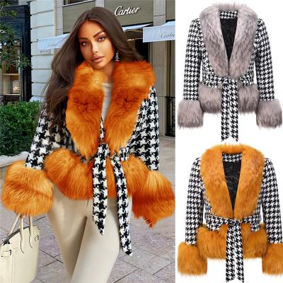 China New viable autumn and winter style plaid printing quilted plush jacket fashion plus velvet thick warm coat for women for sale