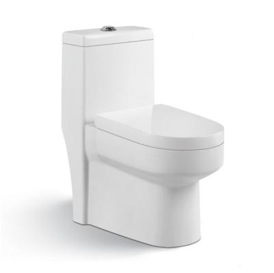 China Double-Flow High Quality Ceramic One Piece Toilet Made In China Popular Product Cheap Price à venda