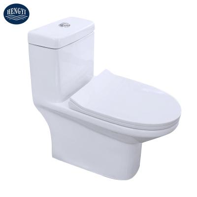 中国 New Design Water-saving Double-flow One-piece Popular Ceramic Toilet Oval Equipment Bathroom From Chaozhou 販売のため