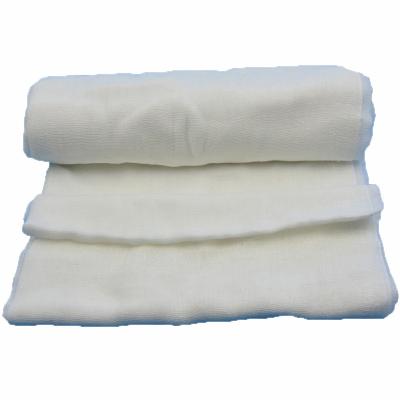 China Eco - Friendly High Absorbent Type Gauze Roll , Zigzag Pillow 90cm*100m-2ply Gauze for sale