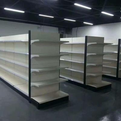 China 2020 new design double sided supermarket gondola display shelves with wood for sale