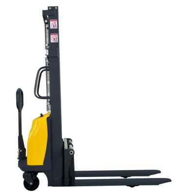 China Building Material Shops 1.5T/4M Warehouse Operator Electric Stacker Telescopic Forklift for sale