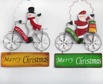 China Christamas Home Decor Xmas Holiday Wall Decor Metal Christmas Santa Snowman On Bicycle With Sign Home Wall Decor for sale