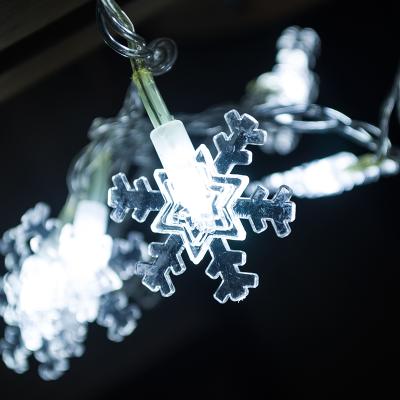 China LANDSCAPE Christmas Snowflake LED String Home Decorative Light Fairy Led Light String Party Garden Decor for sale