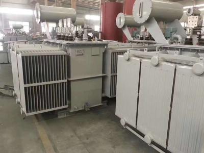 Chine 10kv 380v 100kva transformateur monté par protection de 3 phases à vendre