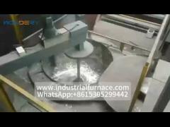 Aluminum chip vortex type gas fired melting furnace