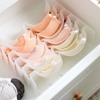 China Durable Stackable Bra Storage BoxesTravel Bra Organizer Holder Plastic Underwear Stable Plastic Storage Box for sale